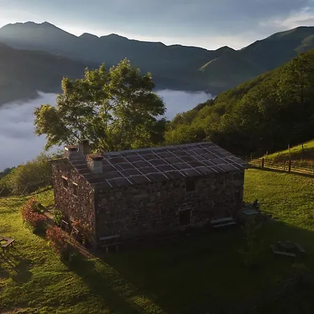 La Mirador De Valles Pasiegos Holiday home