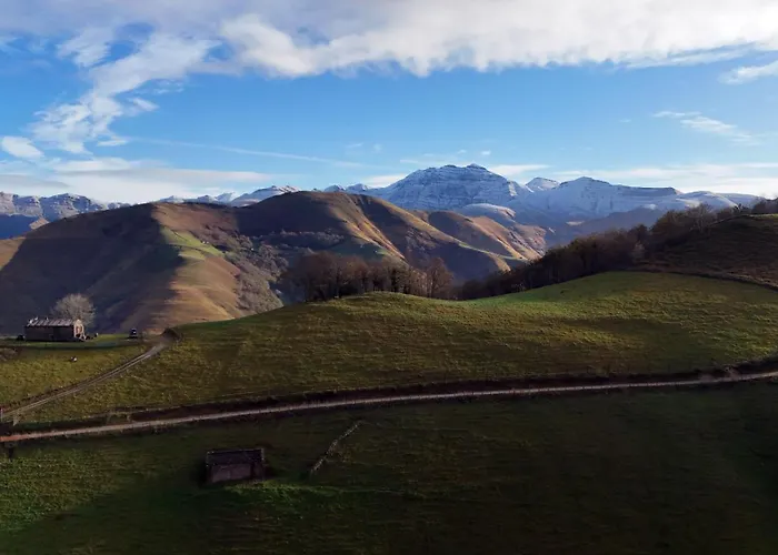 La Mirador De Valles Pasiegos Hébergement de vacances *